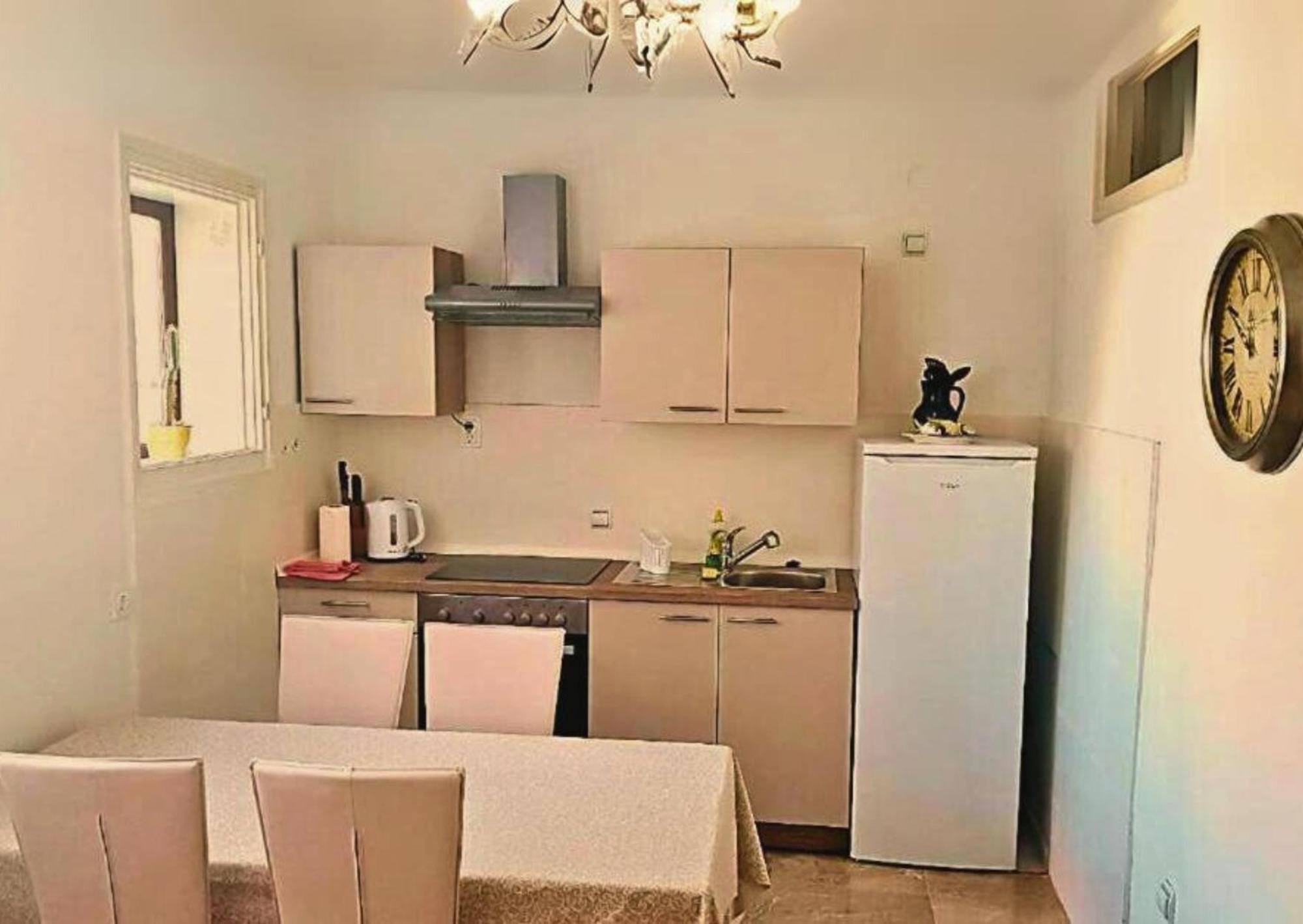 Holiday Apartment Nina,ザダル エクステリア 写真